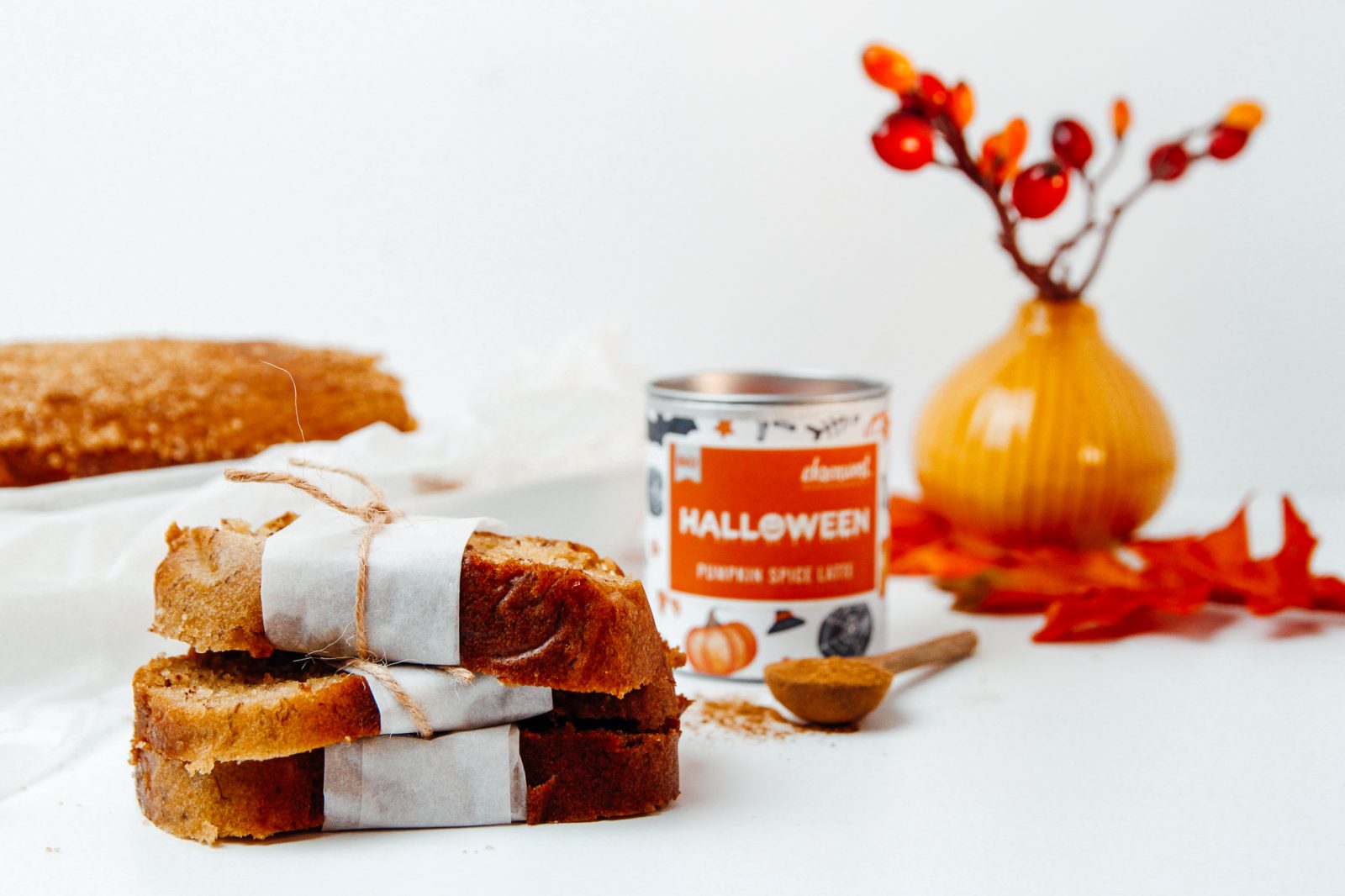 Bananenbrot Rezept mit BIO Halloween Pumpkin Spice Latte von ehrenwort. Genussmomente